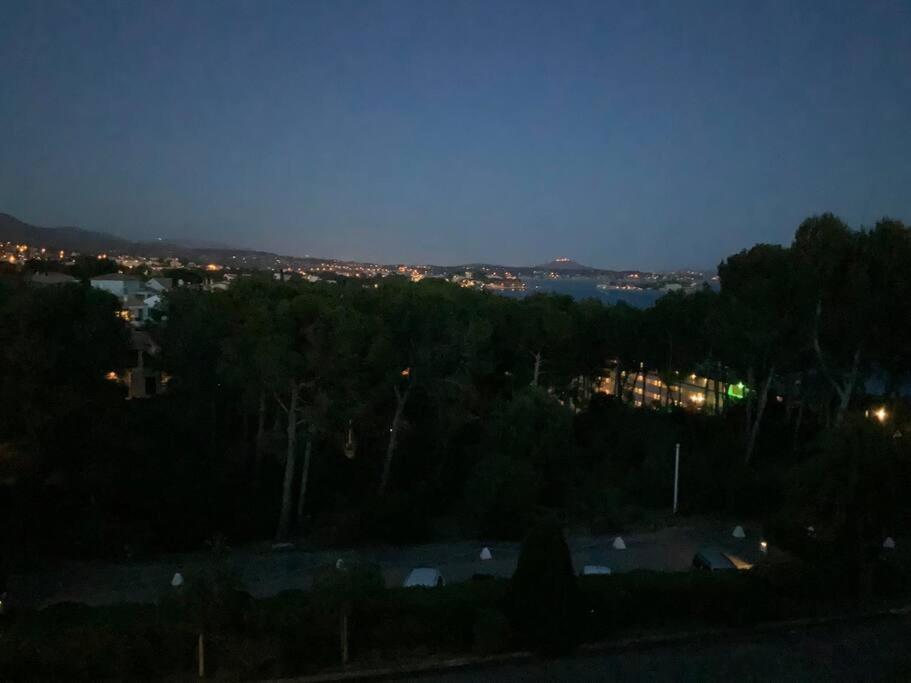 Athena Ohana, Les Pieds Dans L'Eau Bandol Exterior foto