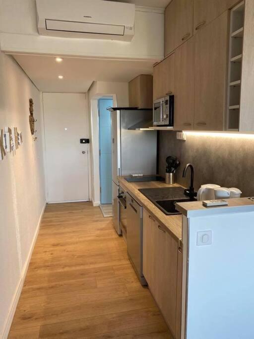 Athena Ohana, Les Pieds Dans L'Eau Bandol Exterior foto